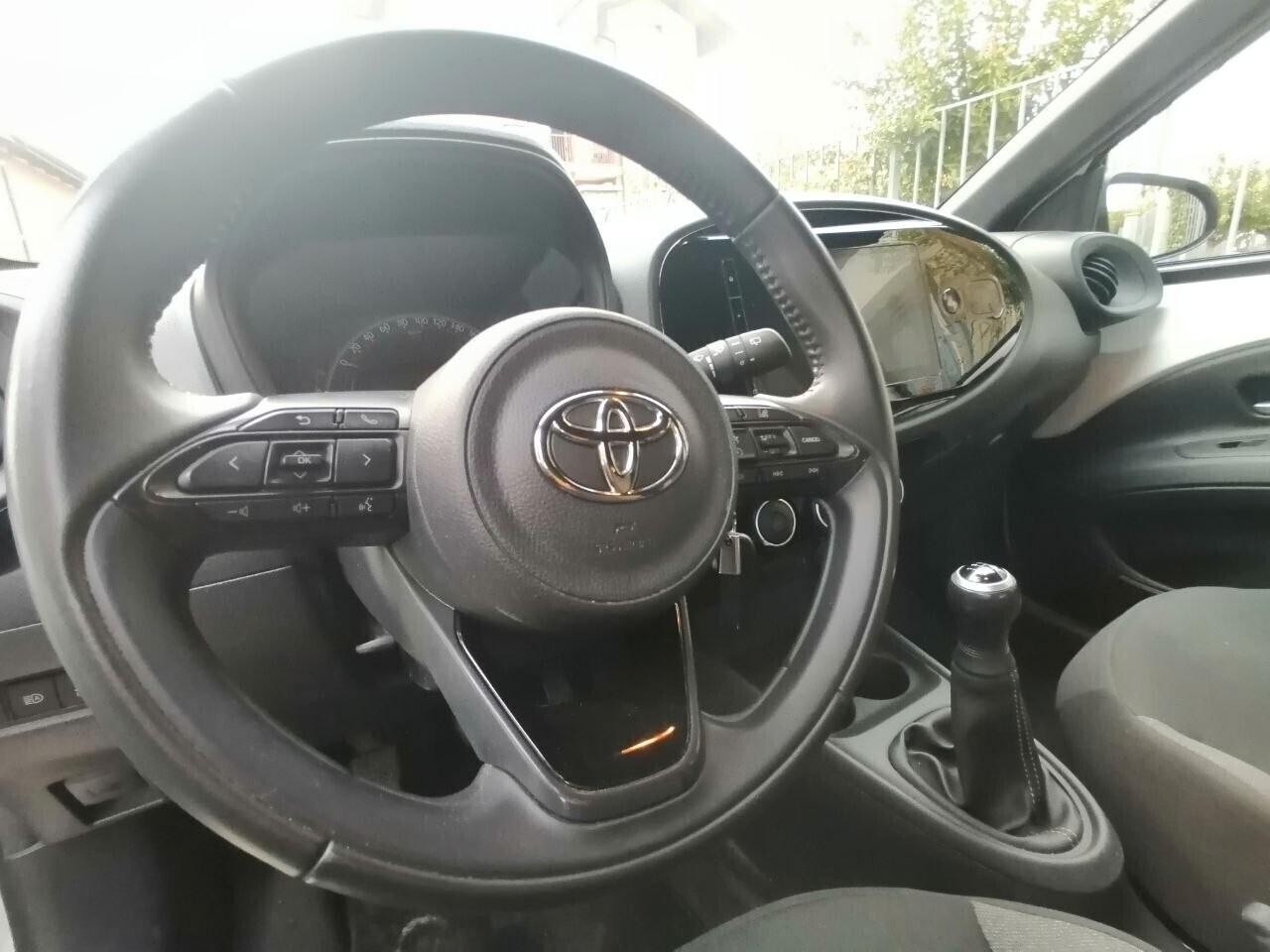 Toyota Aygo X 1.0 VVT-i 72 CV 5 porte