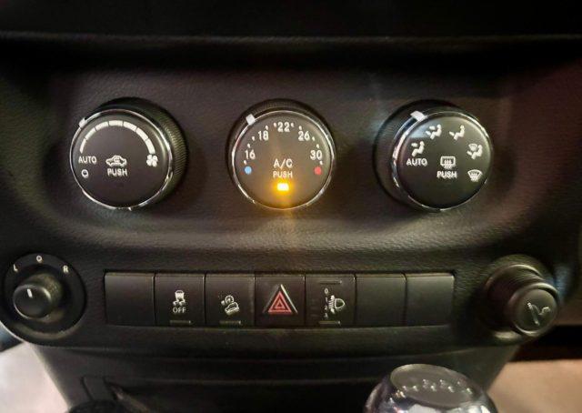 JEEP Wrangler 2.8 CRD DPF Sport Auto