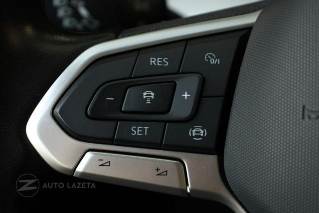 VOLKSWAGEN Golf 1.0 TSI Life