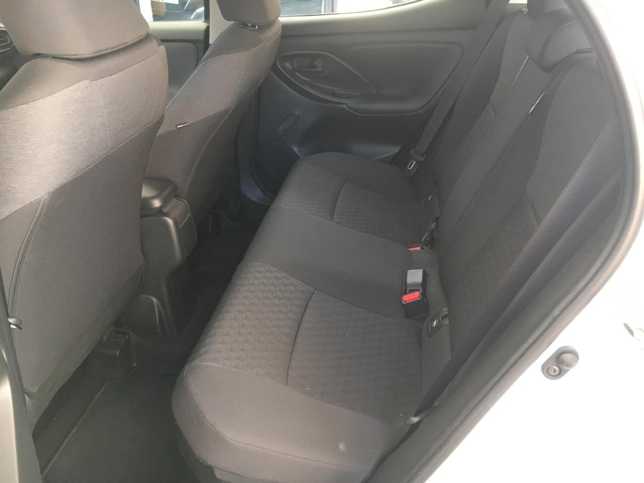 Toyota Yaris 1.5 Hybrid 5 porte Active