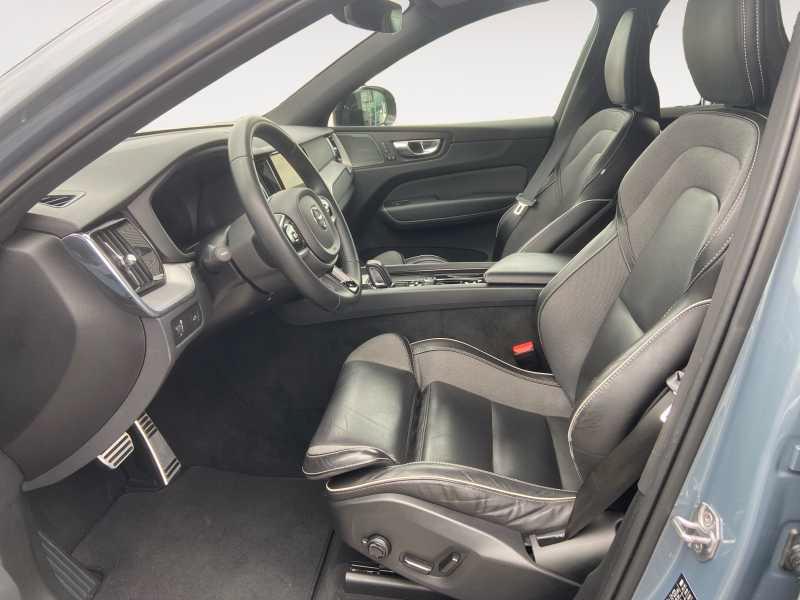 VOLVO XC60 2.0 b4 R-DeSiGn AwD AuTo