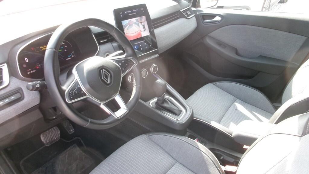 Renault Clio 1.6 E-Tech full hybrid Techno