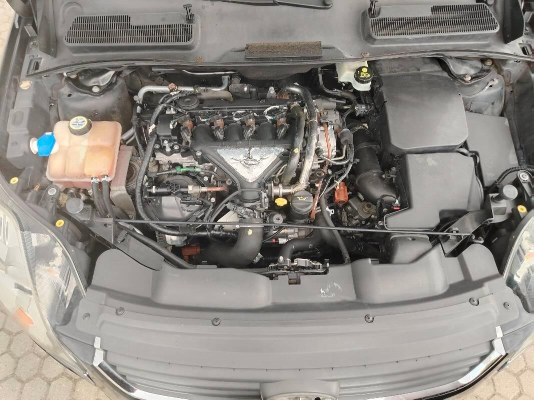 Ford Kuga 2.0 tdci Individual 4wd 136cv dpf