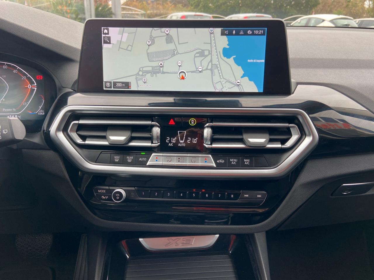 BMW X3 sdrive18d mhev 48V auto