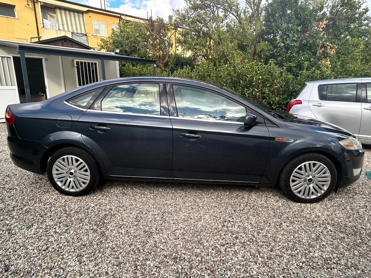 Ford Mondeo 2.0 TDCi 140 CV 5 porte Titanium DPF