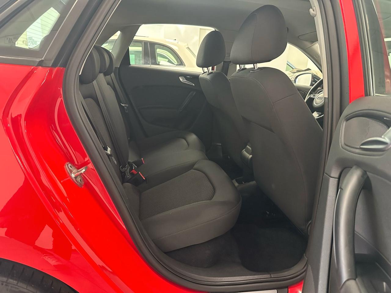 Audi A1 SPB 1.6 TDI 105 CV S Line edition plus