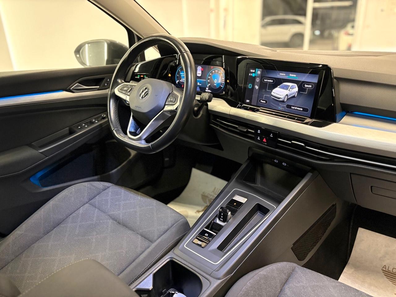 Volkswagen Golf 2.0 TDI DSG 116 CV Life 2022