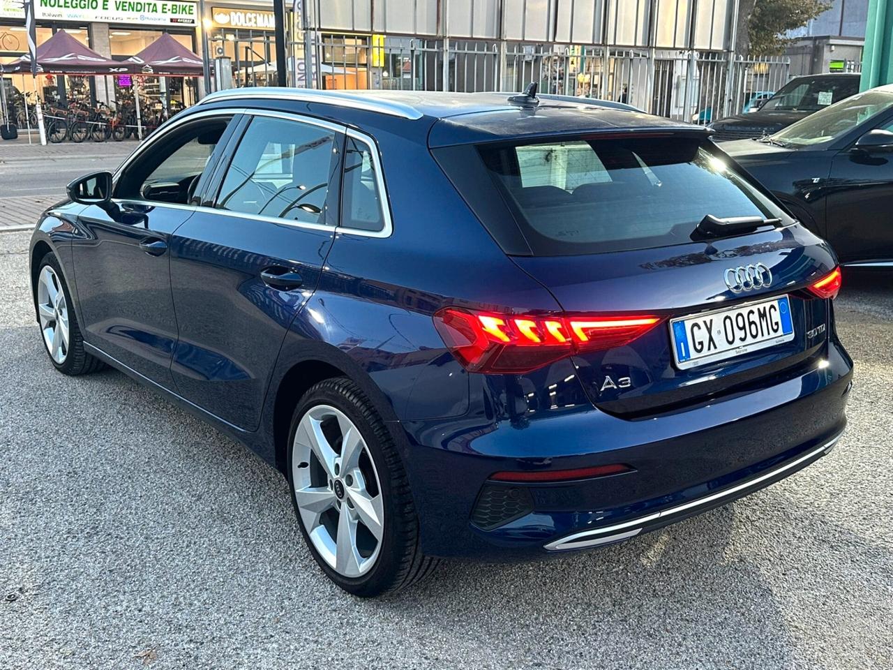 AUDI A3 SPB 30 TDI S TRONIC BUSINESS ADVANCED