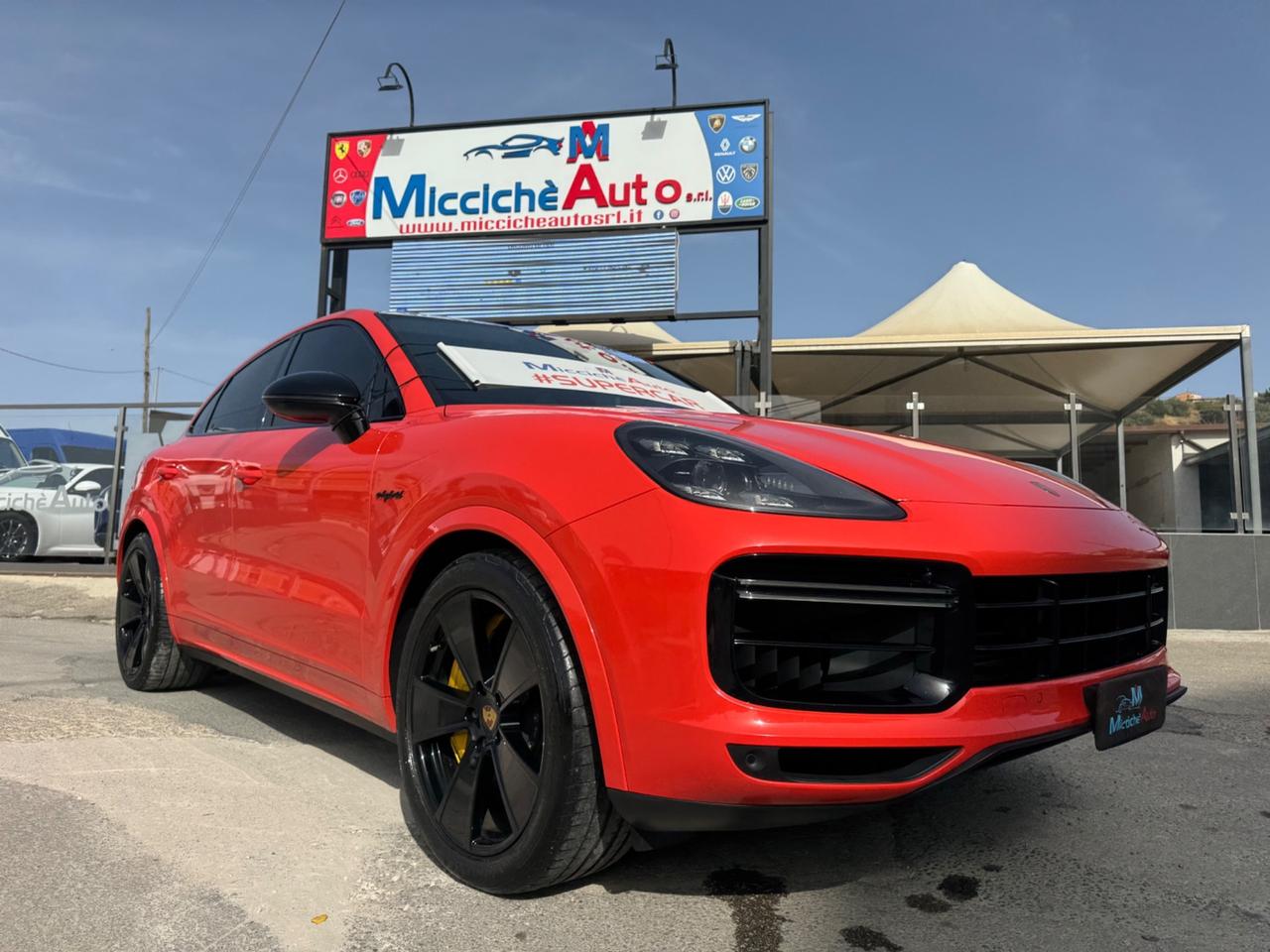 PORSCHE CAYENNE COUPE' TURBO S 4.0 V8 680 CV E-HYBRID LAVA ORANGE FULL IVA