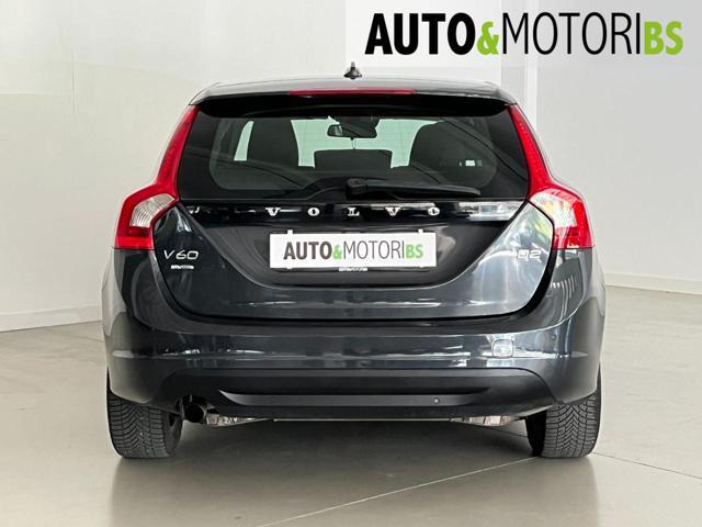 VOLVO V60 D2 1.6 Kinetic