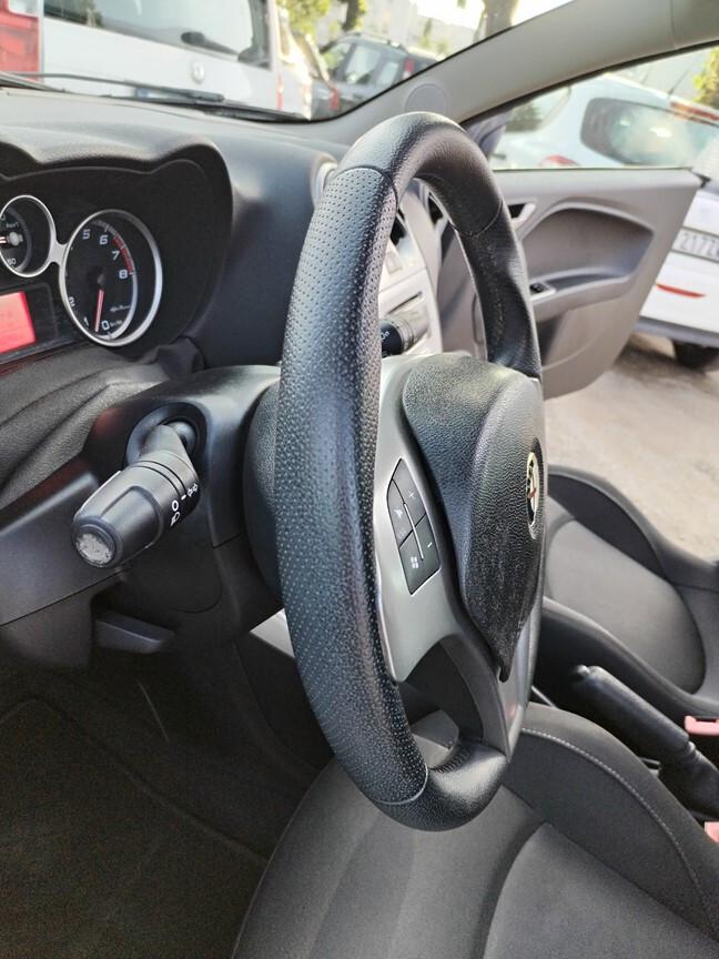 Alfa Romeo MiTo 1.4 78 CV 8V 31000km tetto elettrico panoramico 6/2011