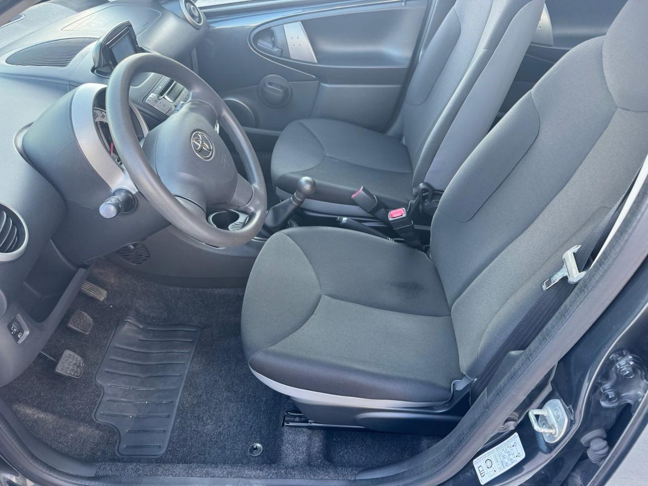 Toyota Aygo 1.0 12V VVT-i 5 cool soda Connect neopatentati