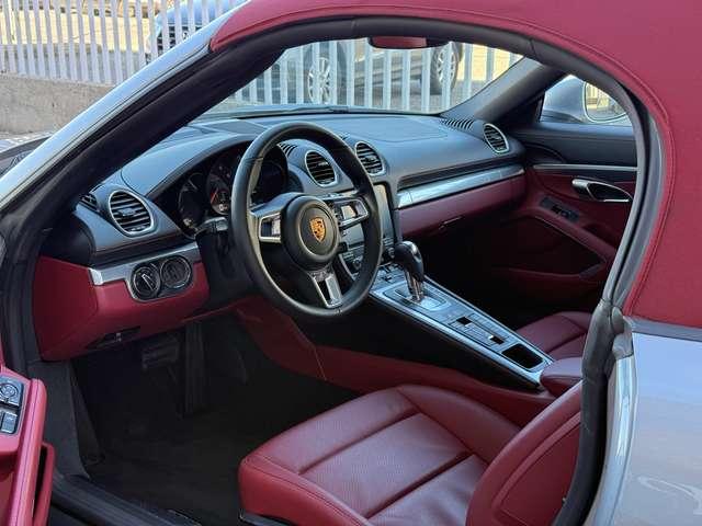 Porsche Boxster 718 2.0 300cv pdk