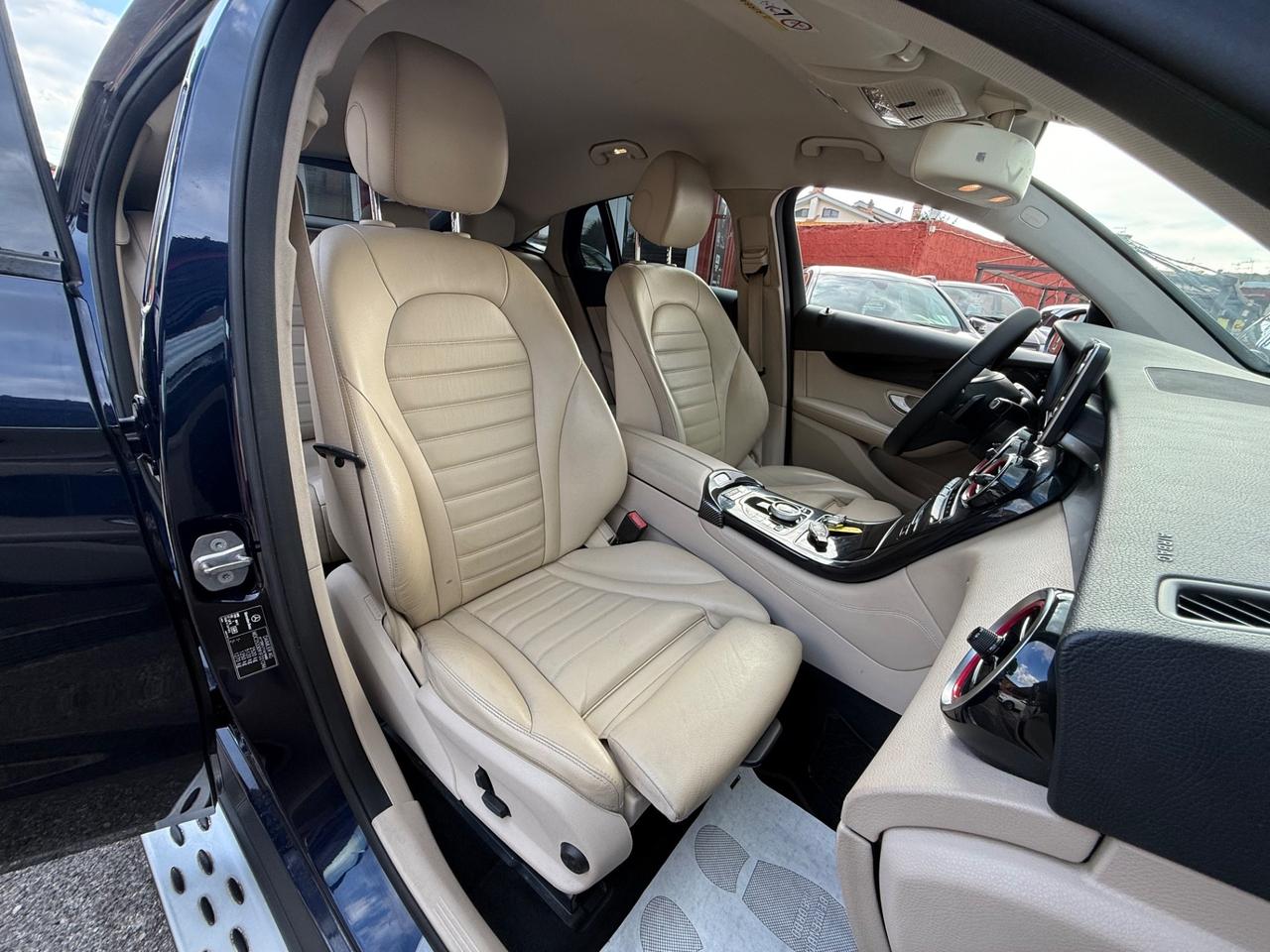 GLC 250 4Matic coupe -unipro-rate-unipro-
