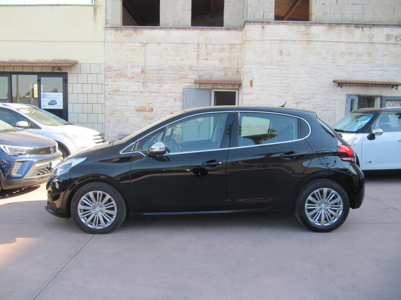 Peugeot 208 BlueHDi 100 S&S 5 porte Active