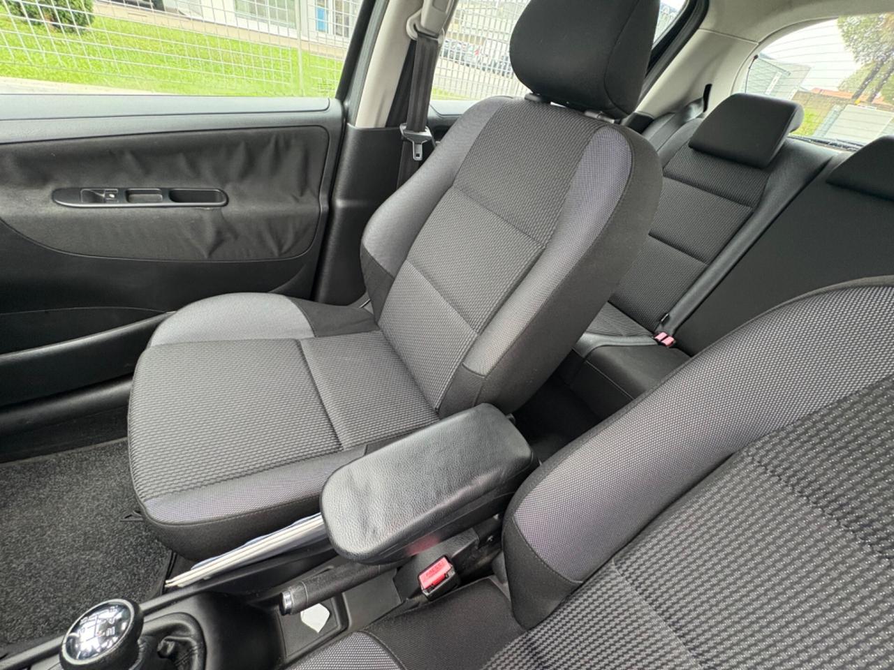 Peugeot 207 Plus 1.4 8V 75CV 5p. ECO GPL