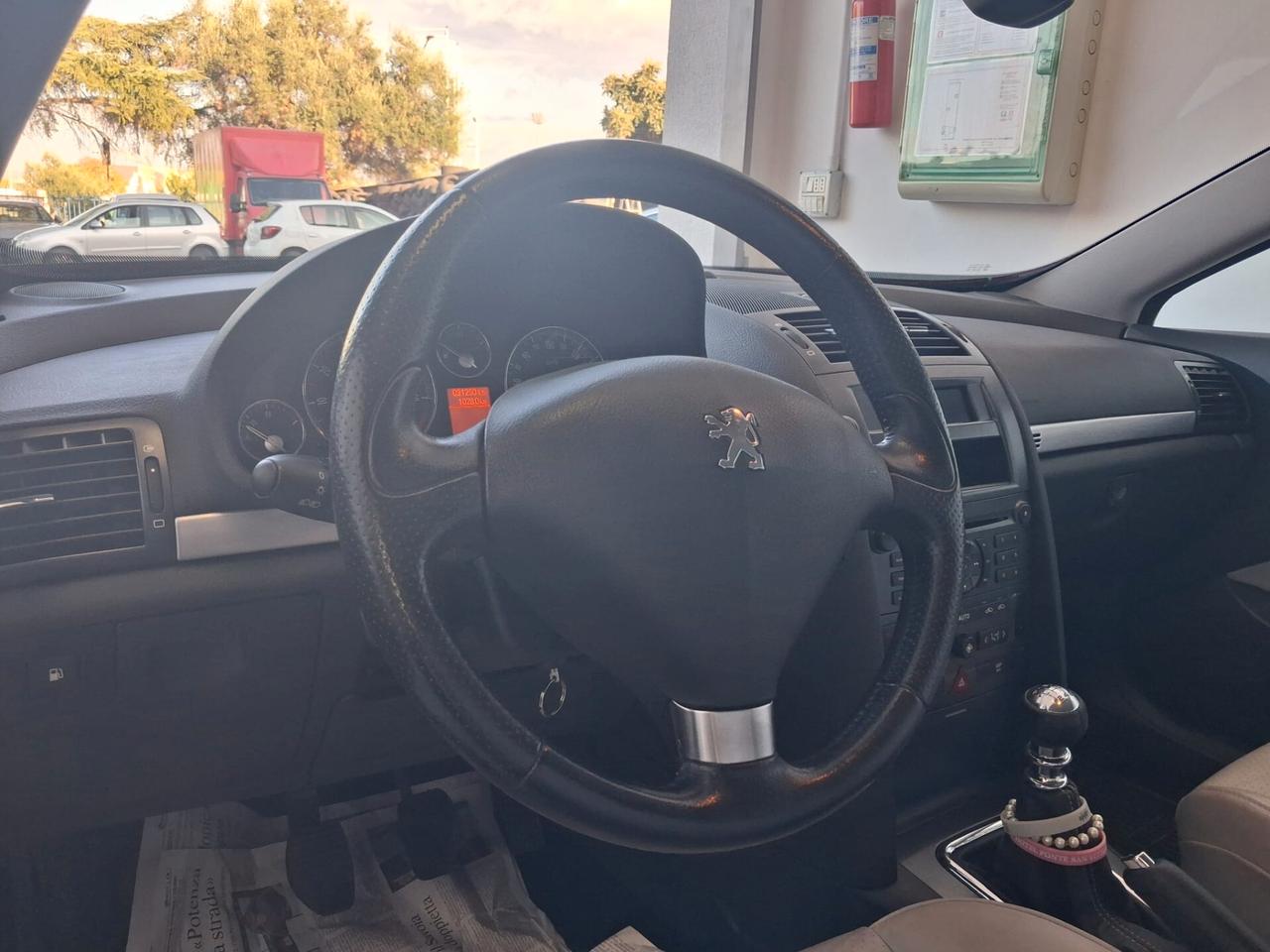 Peugeot 407 Coupé 2.2 Tecno
