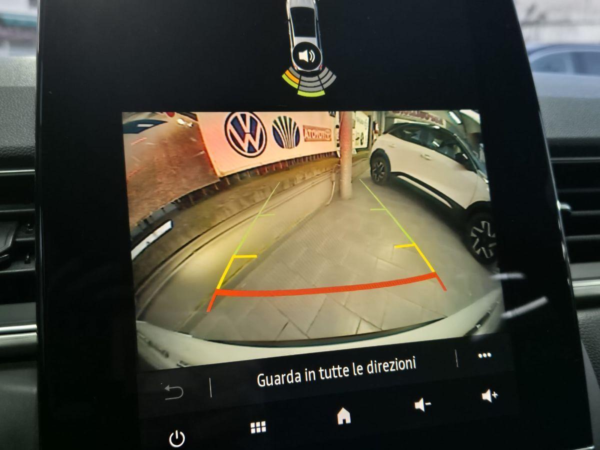 RENAULT - Captur - Blue dCi 8V 115 CV EDC Intens