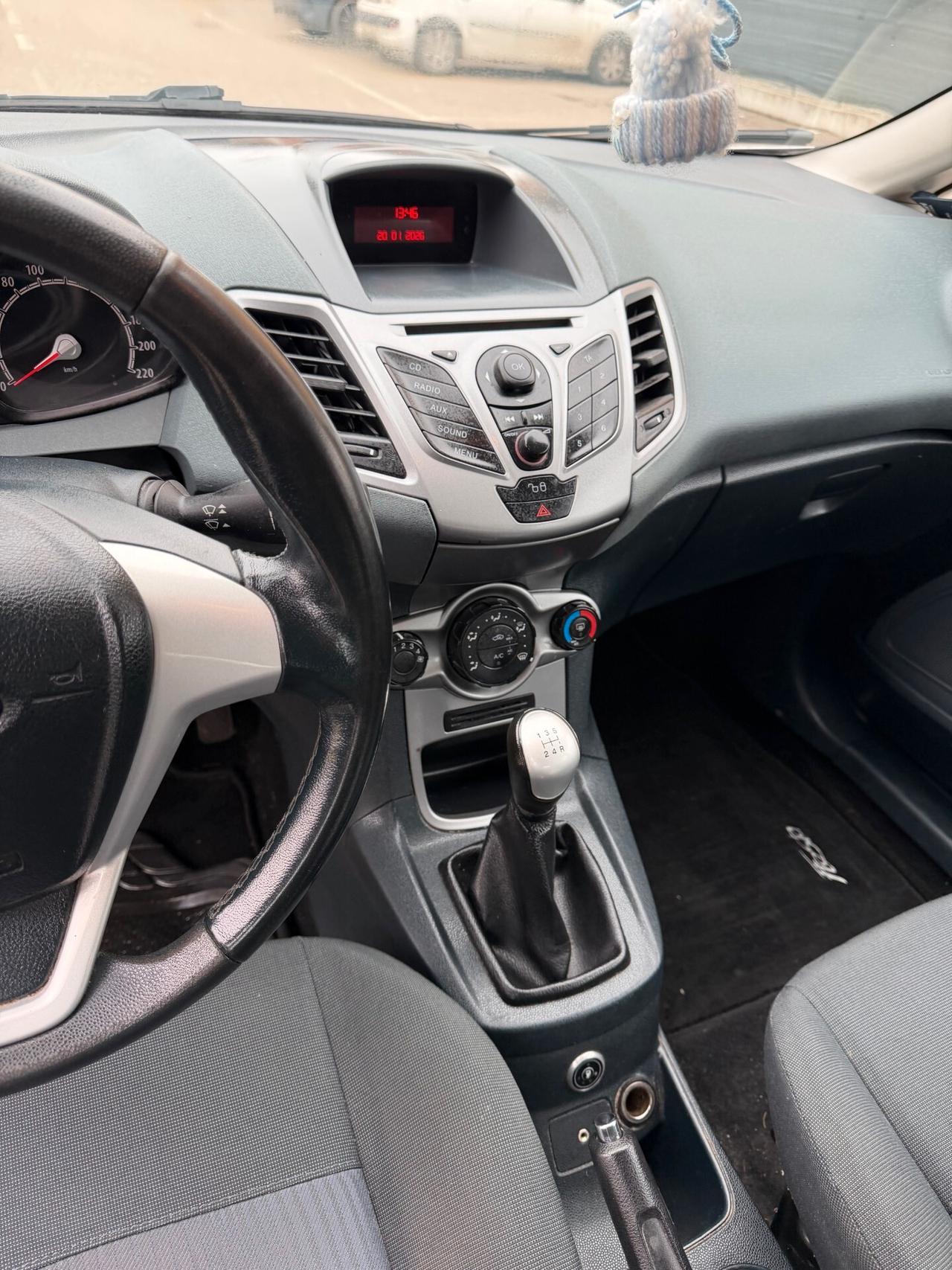 Ford Fiesta 1.4 Gpl - NEOPATENTATI - 12 MESI DI GARANZIA -