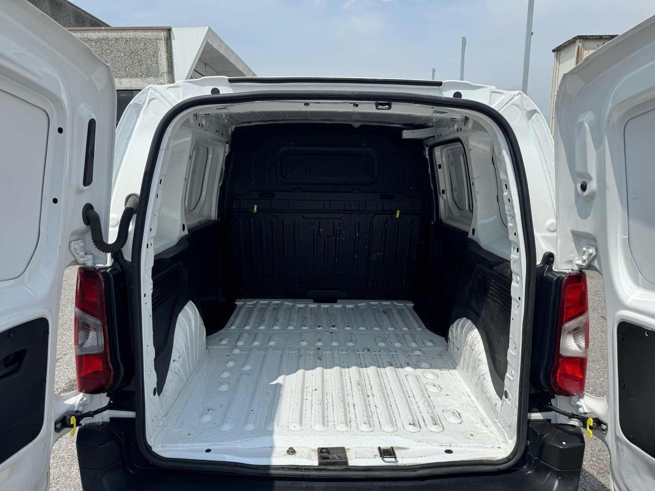 Opel Combo 1.5 D 100 CV 1000 KG(L1 PC-TN-)CRUISE-PASSO CORTO
