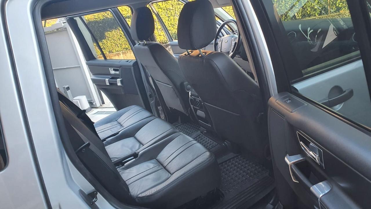Land Rover Discovery 4 3.0 SDV6 245CV HSE