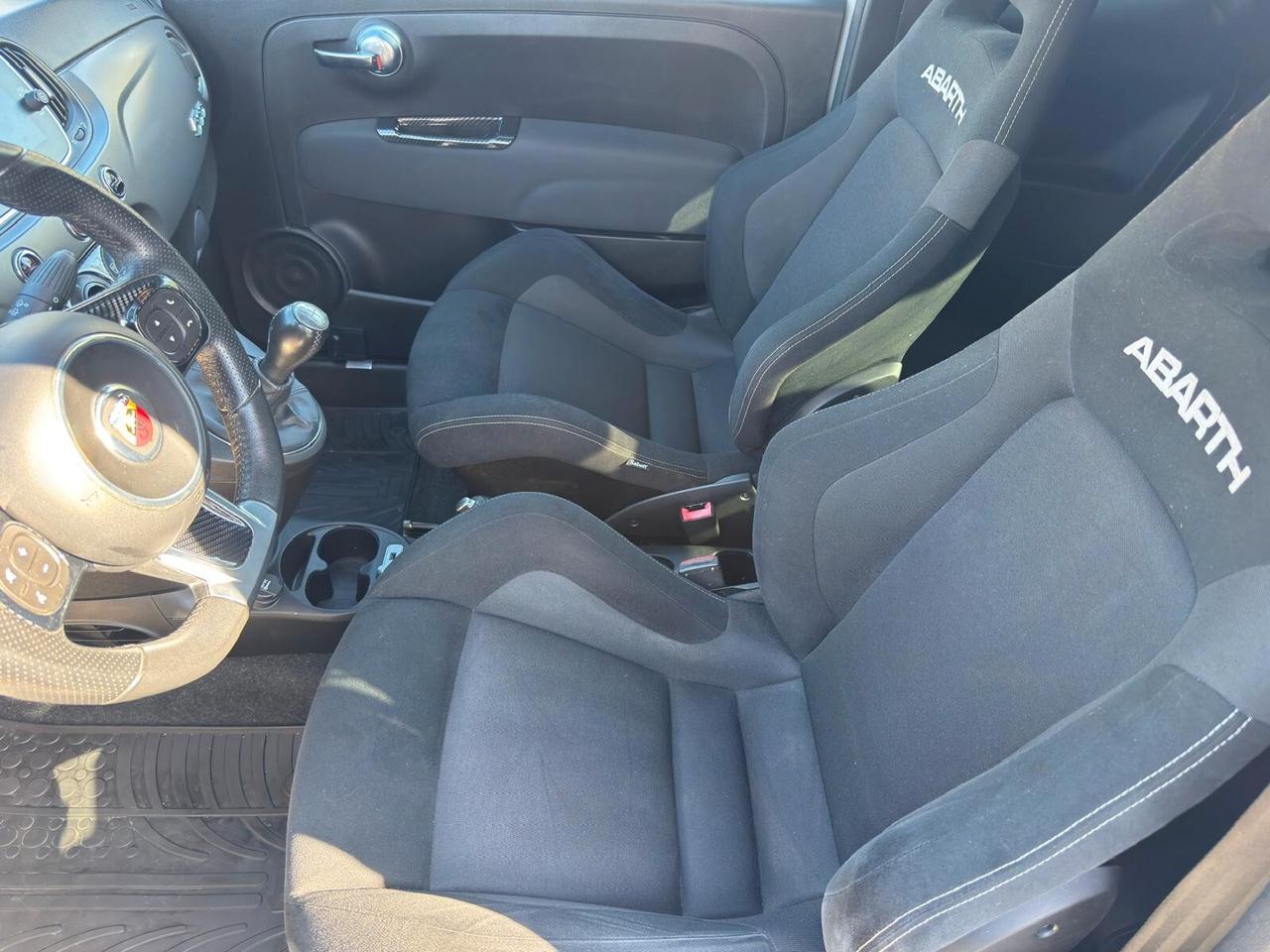 Abarth 595 1.4 Turbo T-Jet 165 CV Pista