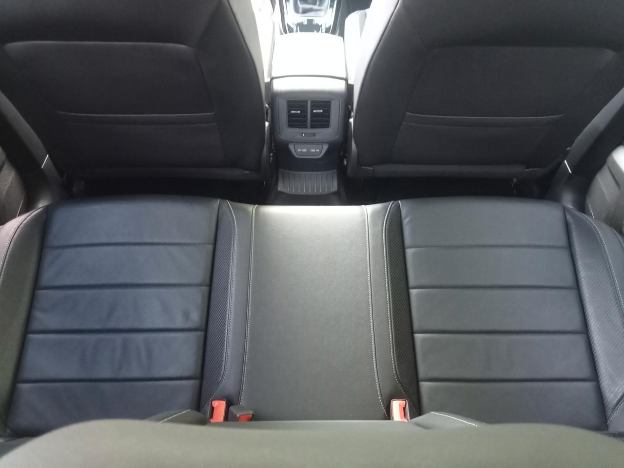 Volkswagen T-Roc 2.0 TDI SCR R-Line 2022