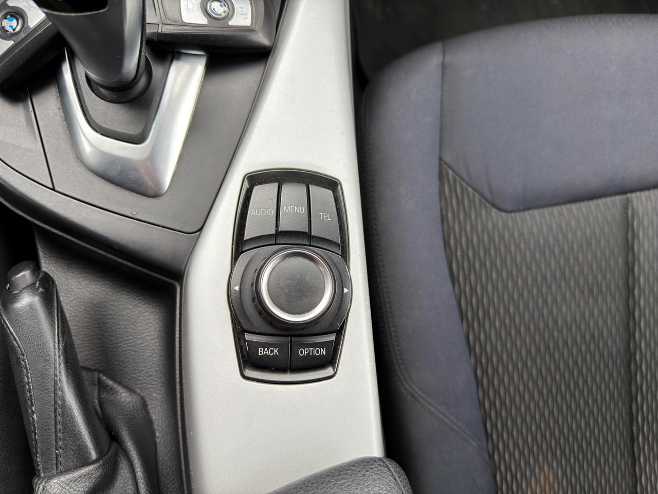 Bmw 116 116d 5p. Urban