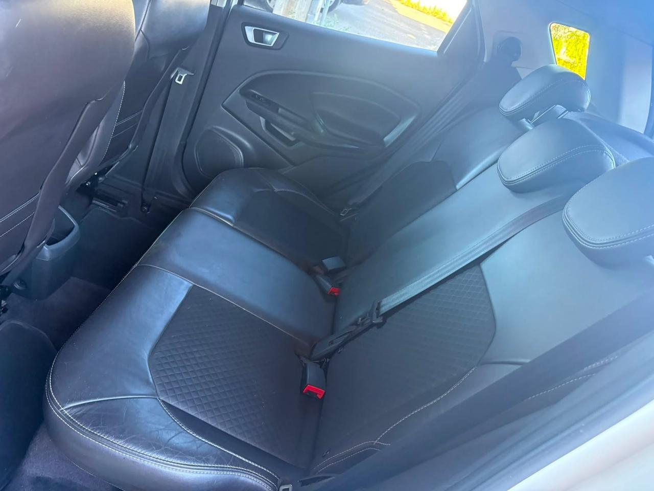 Ford EcoSport 1.5 TDCi 95 CV Titanium 2016 143.000 KM