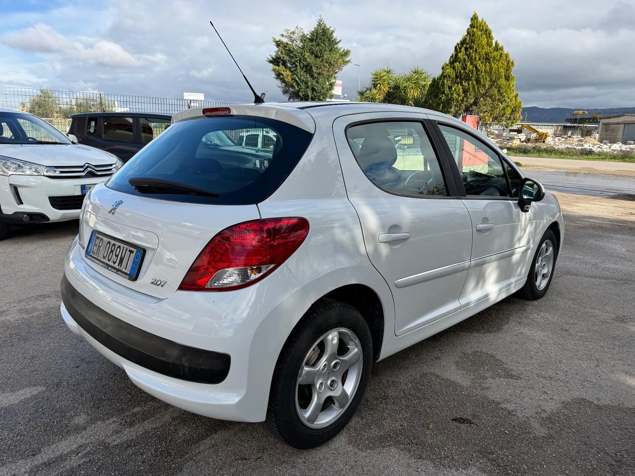 Peugeot 207 Plus 1.4 8V 75CV 5p. ECO GPL CASA MADRE