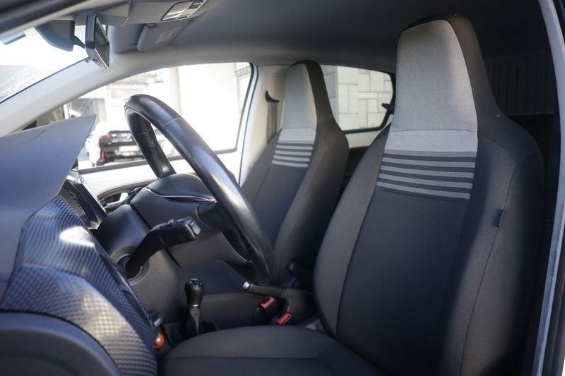 Volkswagen up! Volkswagen up! 1.0 5p. sport up! BlueMotion Technology 44KW ANNO 2020