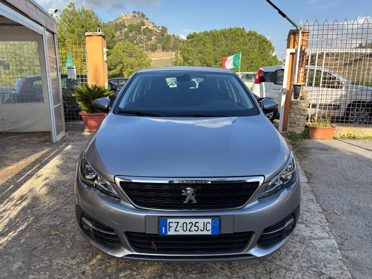 Peugeot 308 BlueHDi 100 S&S Active