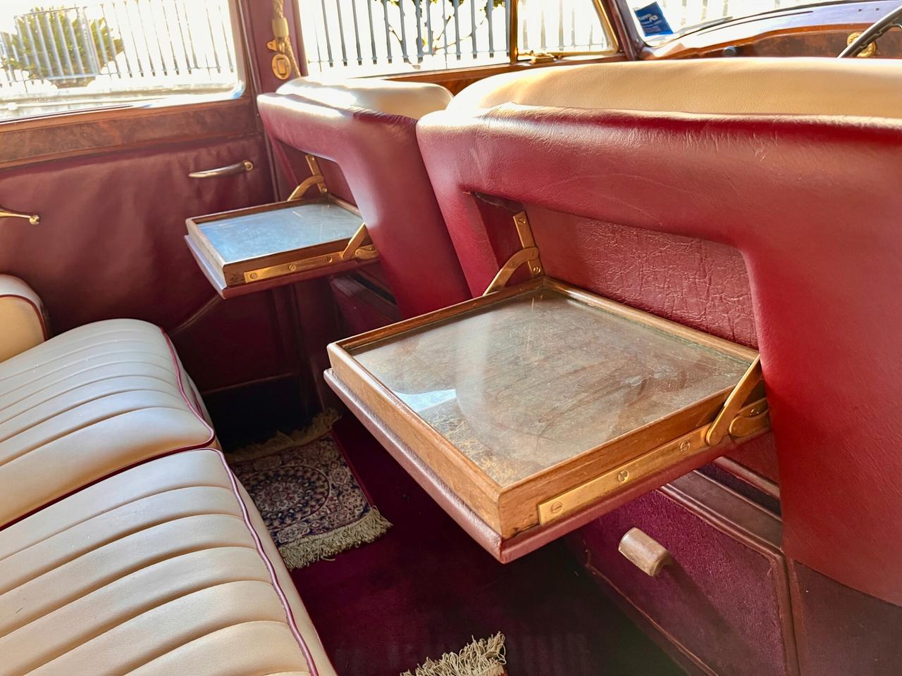 Rolls Royce Silver Wraith ROLLS-ROYCE Gold Edition