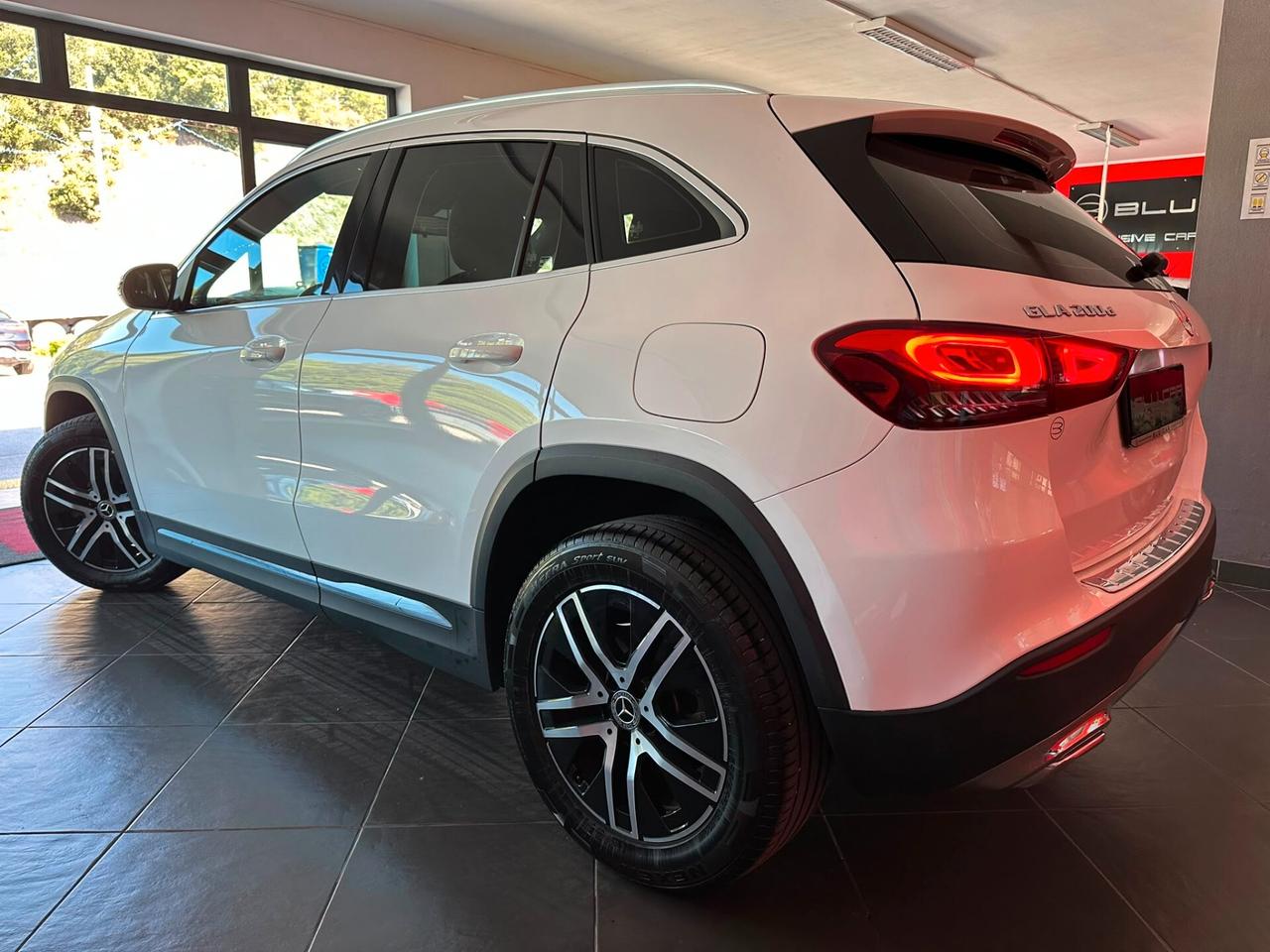 MERCEDES GLA 200d SPORT 150cv AUT