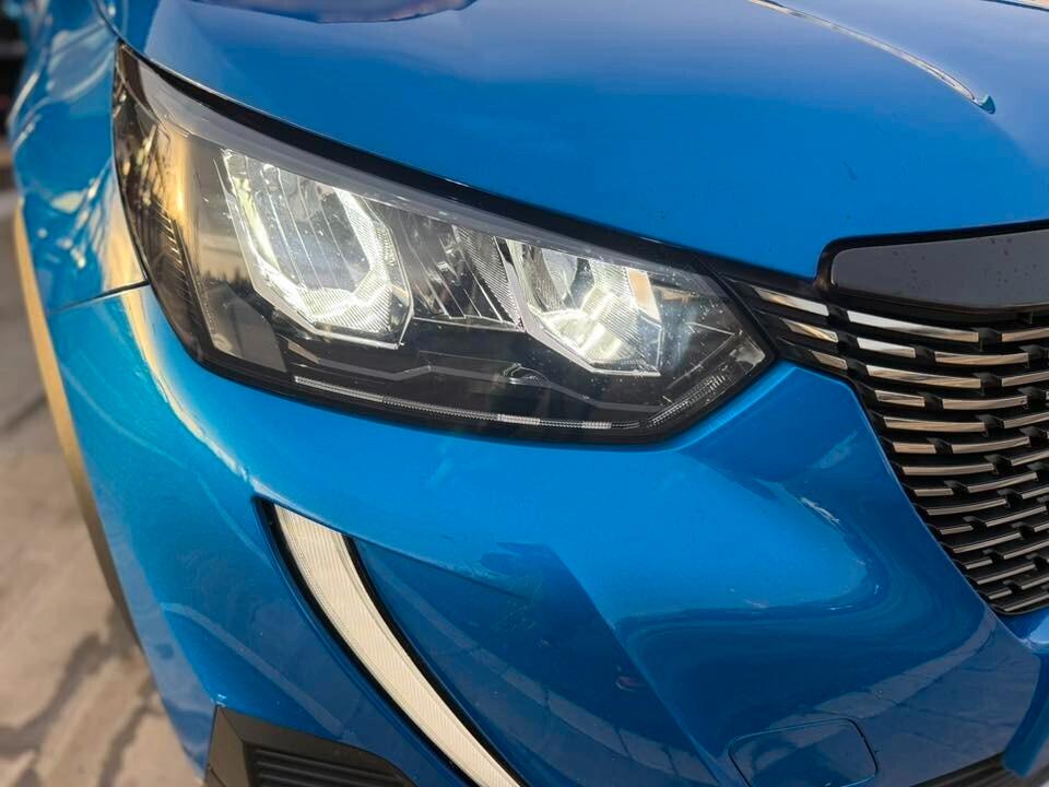 Peugeot 2008 BlueHDi 130 S&S EAT8 Allure