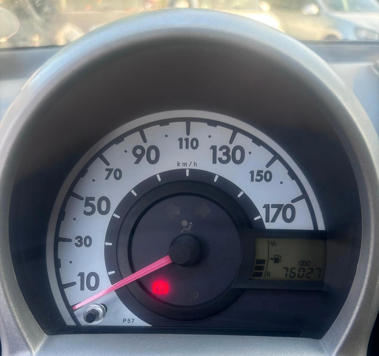 Toyota Aygo 1.0 12V VVT-i 5 porte Now Connect