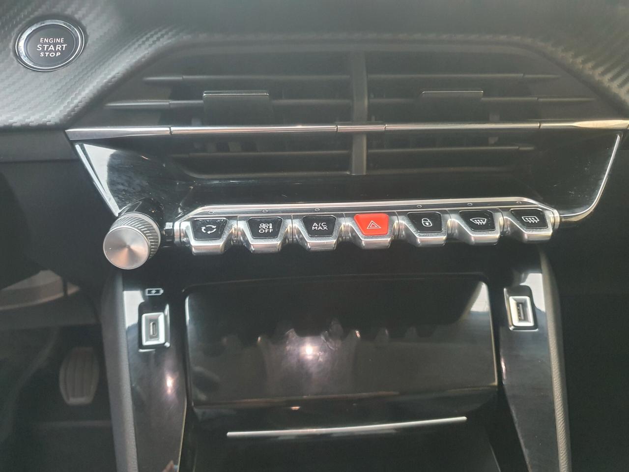 Peugeot 2008 PureTech 100 S&S Allure Pack