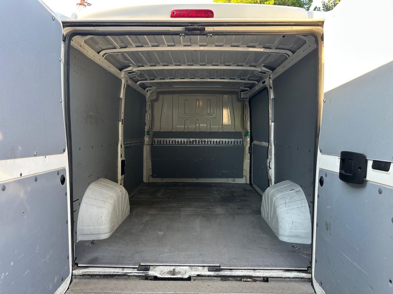 Peugeot Boxer 330 2.2 BlueHDi 140 S&S PM-TN Furgone