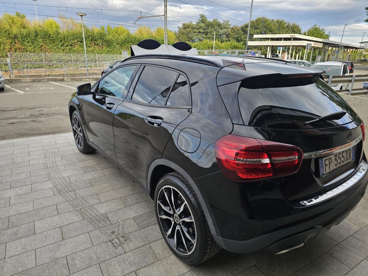 Mercedes-benz GLA 180 d Automatic Premium
