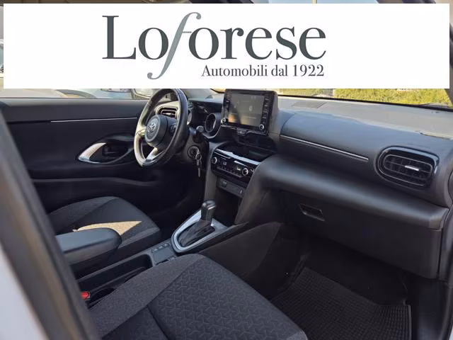 TOYOTA Yaris Cross 1.5 Hybrid 5p. E-CVT Active