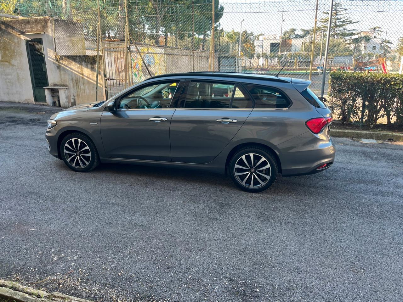 Fiat Tipo 1.6 Mjt S&S SW Lounge Garantita
