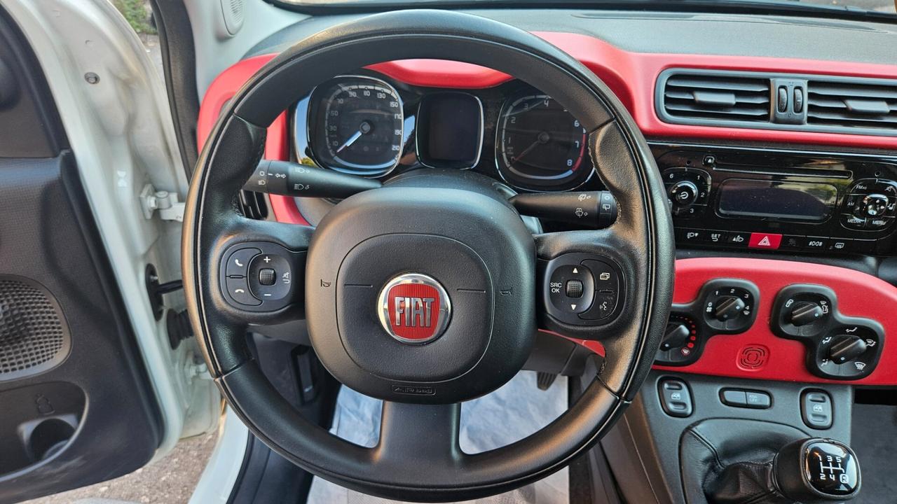 Fiat Panda 1.2 Lounge 69cv 5 POSTI-NEOPATENTATI