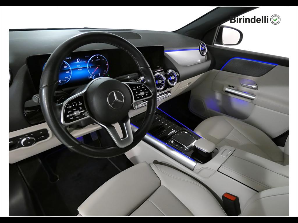 Mercedes-Benz GLA (H247) - GLA 200 d Automatic Sport