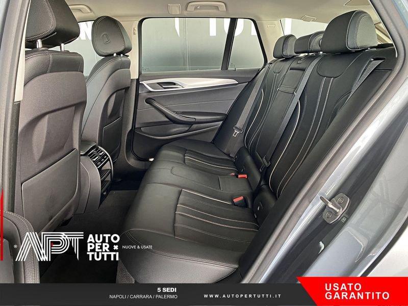 BMW Serie 5 530d Touring xdrive Luxury 265cv auto