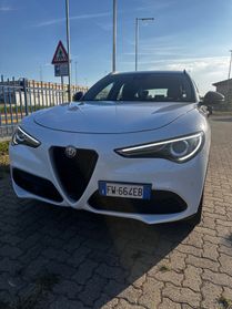 Alfa Romeo Stelvio 2.2 Turbodiesel 210 CV AT8 Q4 B-Tech