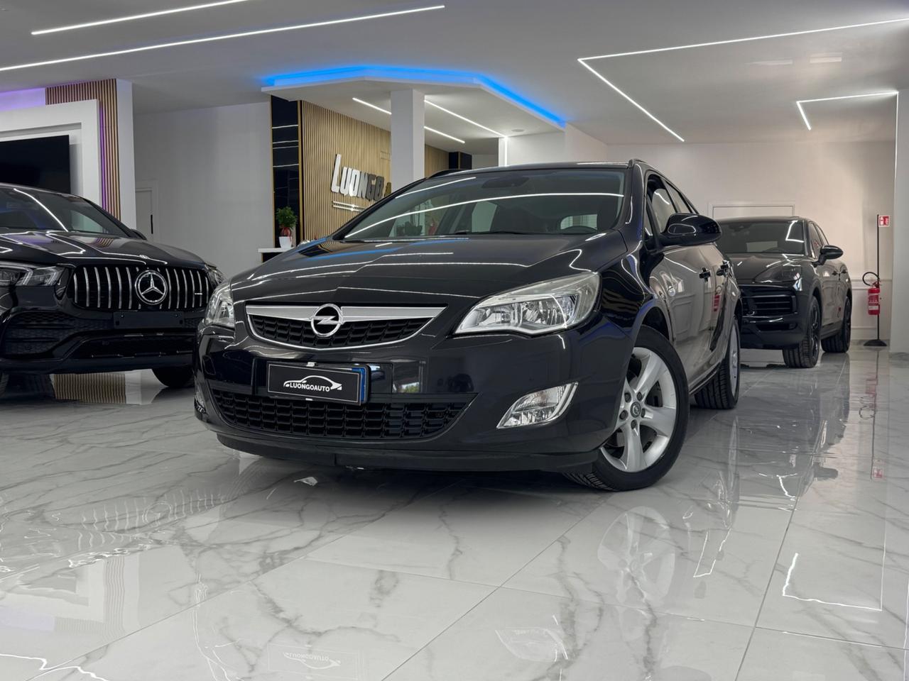 Opel Astra 1.7 CDTI 110CV Sports Tourer Cosmo