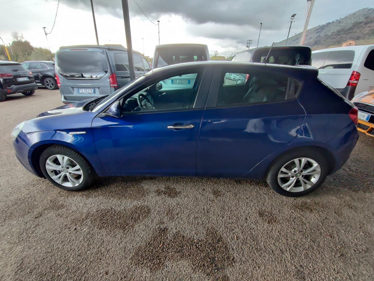 Alfa Romeo Giulietta 1.6 JTDm-2 120 CV Distinctive