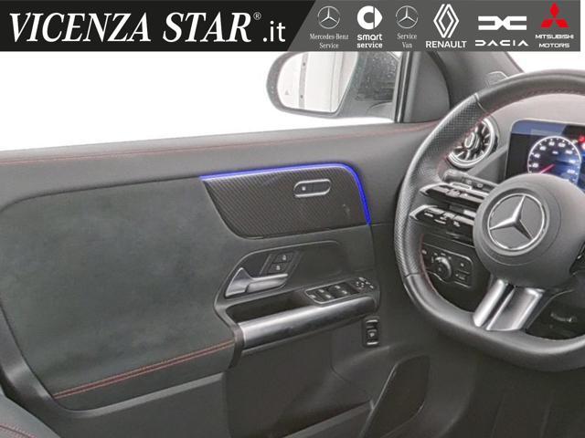 MERCEDES-BENZ GLA 200 d AMG PREMIUM
