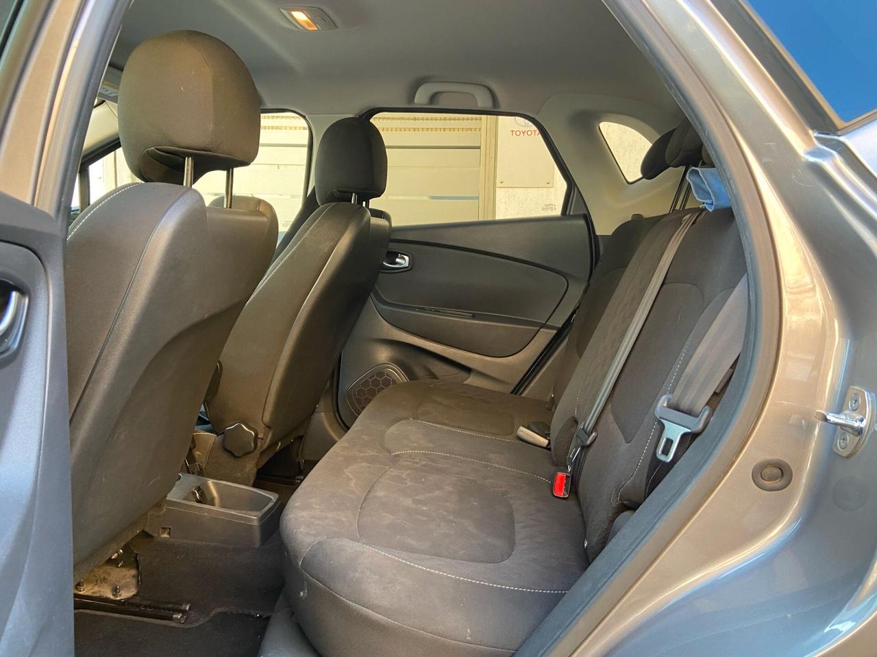 Renault Captur dCi 8V 90 CV EDC Business