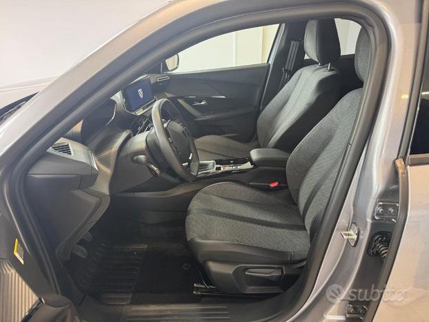 PEUGEOT 2008 PureTech 100 S&S Allure